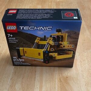 LEGO Technic Bulldozer - 195 pieces. Ages 7 and up NWT NIB